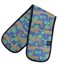 Load image into Gallery viewer, Leopard Oven Gloves