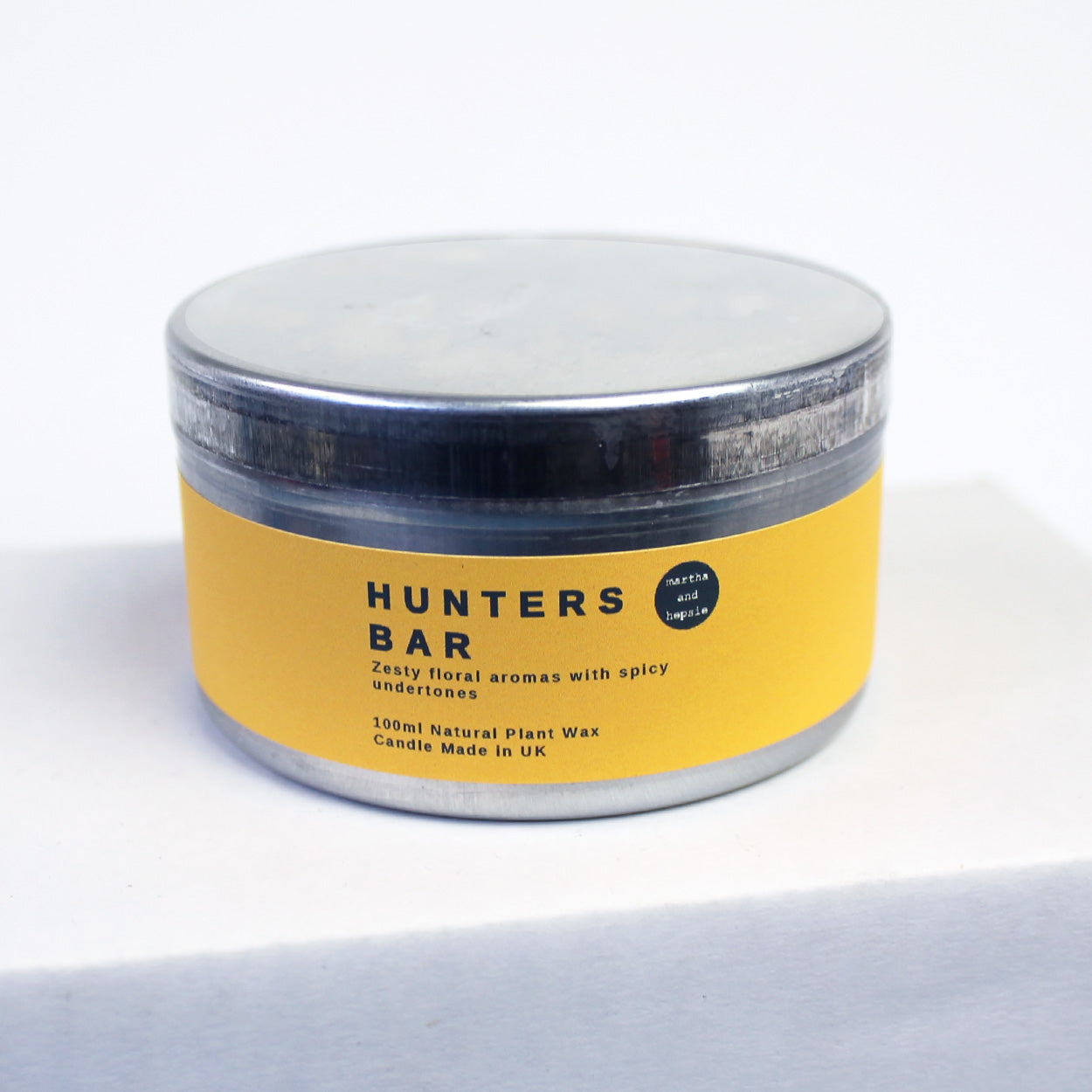 Hunters Bar Candle - Martha and Hepsie