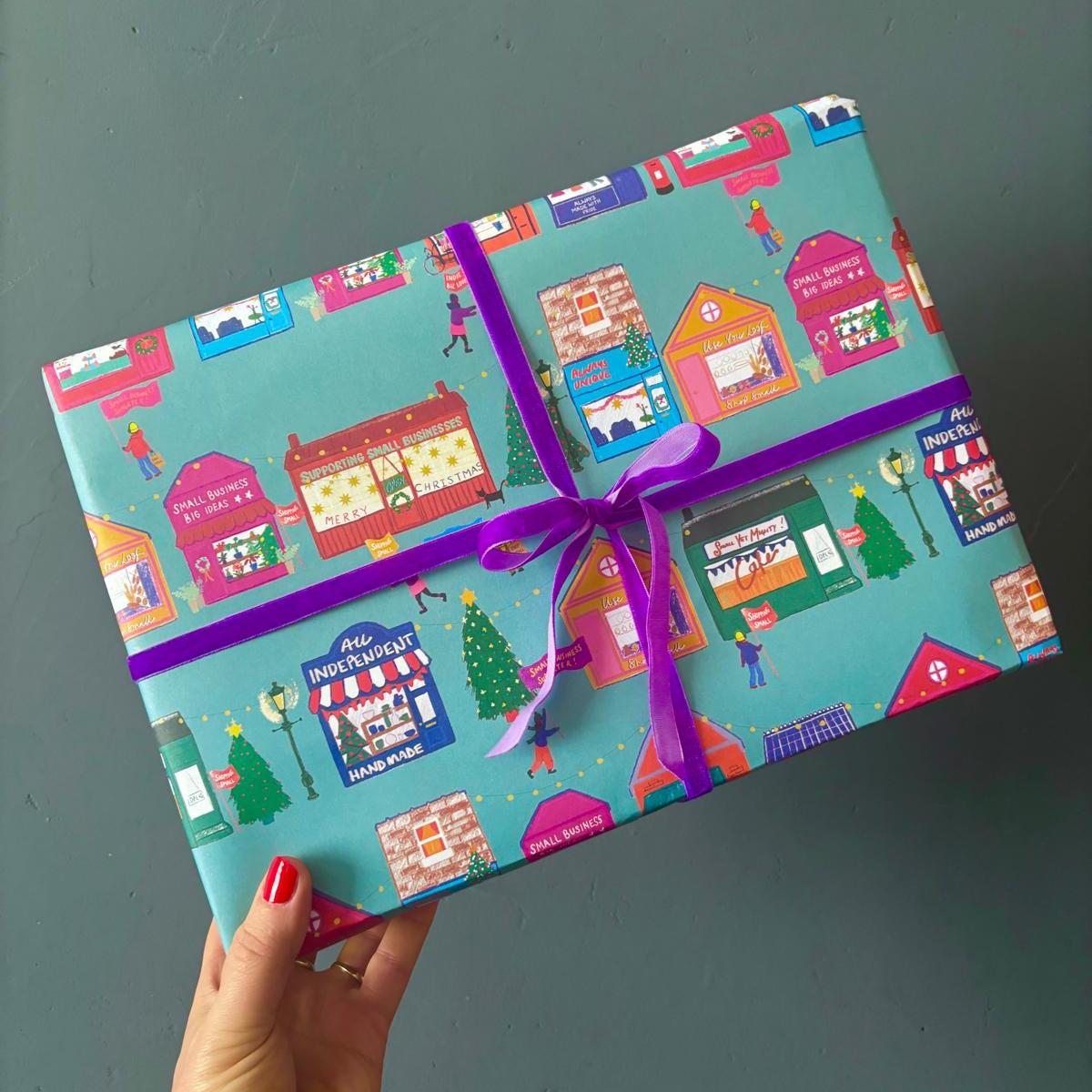 Small Business Christmas Gift Wrap - Martha and Hepsie