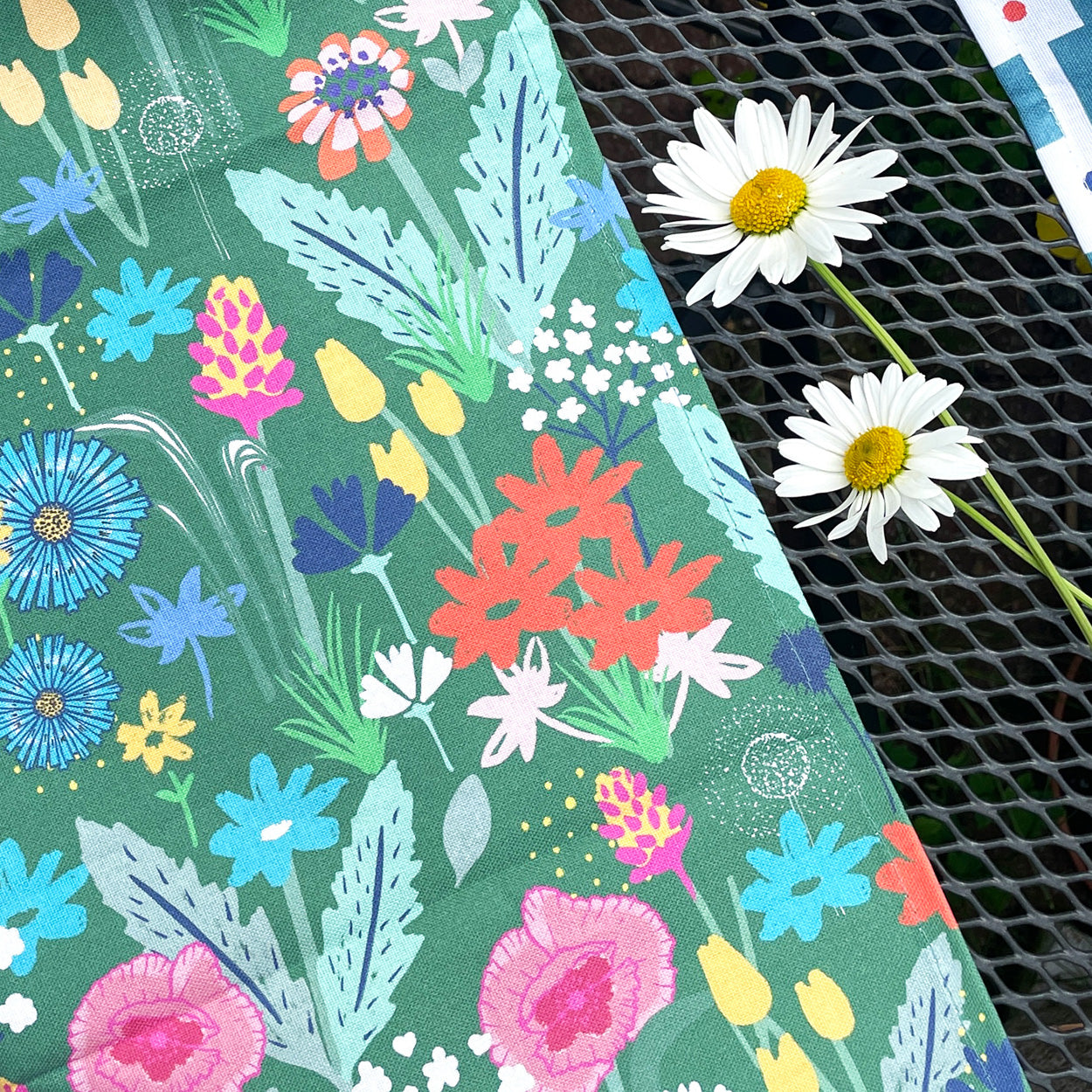 Wildflower Tea Towel - Martha and Hepsie