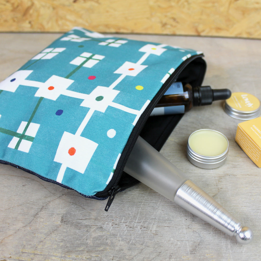 Welsh Blanket Check Wash Bag - Martha and Hepsie
