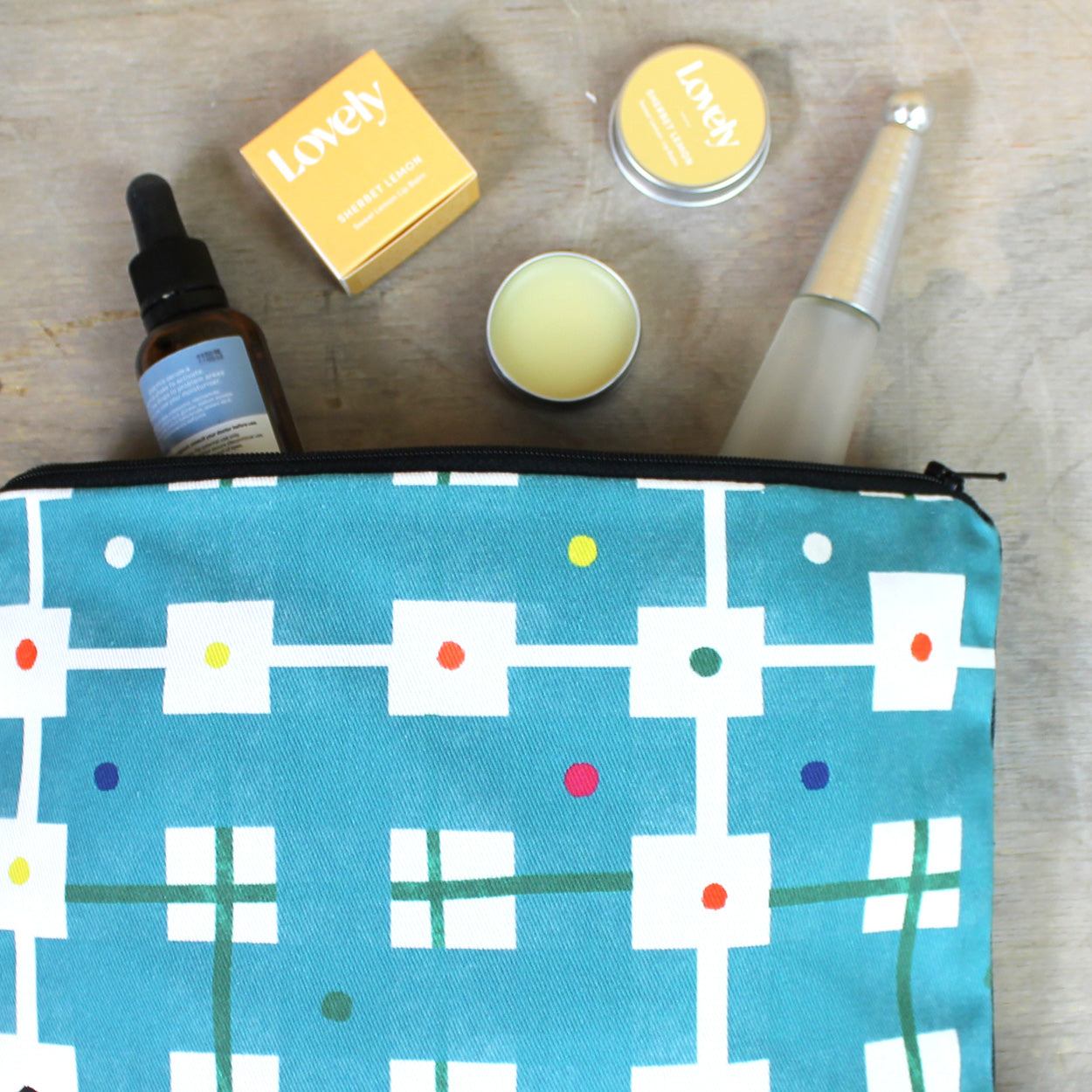 Welsh Blanket Check Wash Bag - Martha and Hepsie