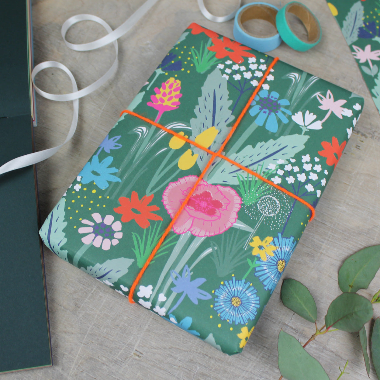 Wildflower Gift Wrap - Martha and Hepsie