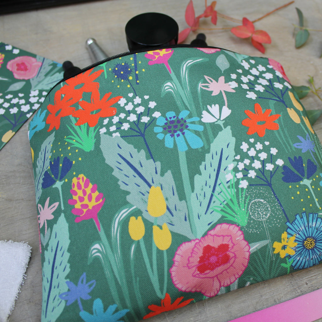 Wildflower Wash Bag - Martha and Hepsie