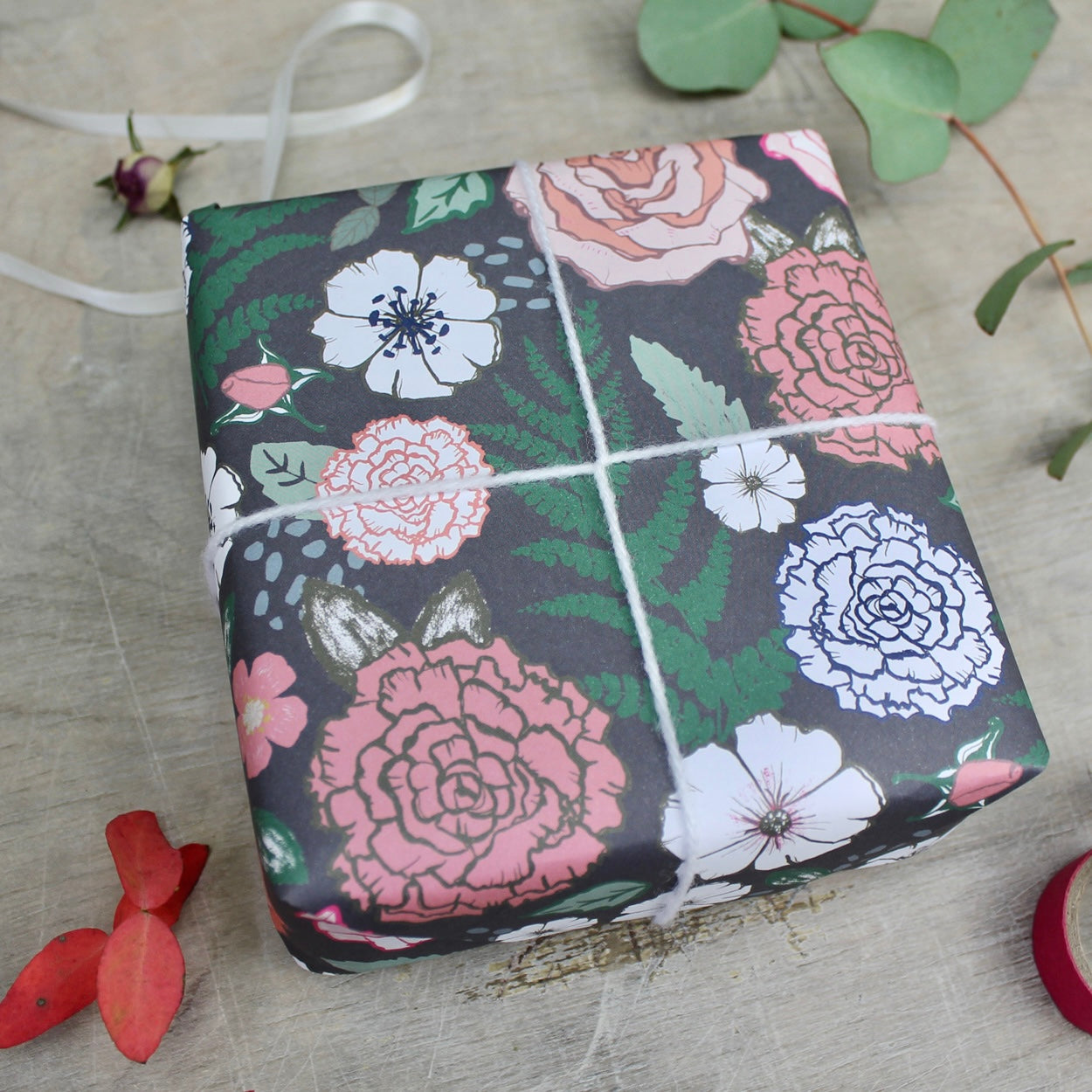 Rose and Fern Gift Wrap - Martha and Hepsie