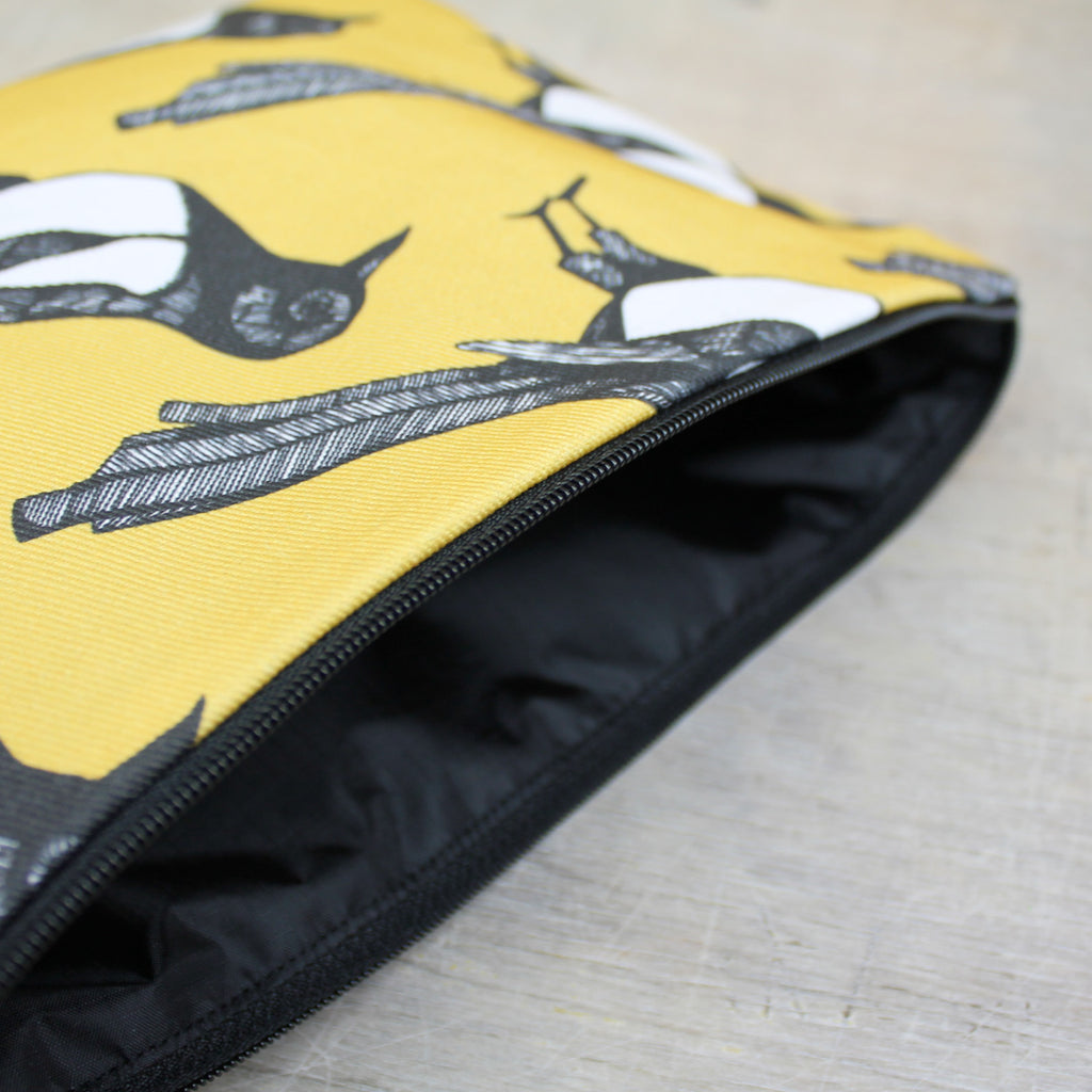 Magpie Wash Bag - Martha and Hepsie